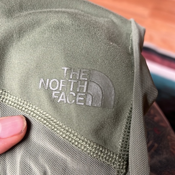 North Face leggings Medium - Picture 2 of 6